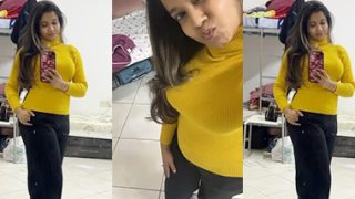 Horny Indian Wife Showing Pussy Fingering MMS